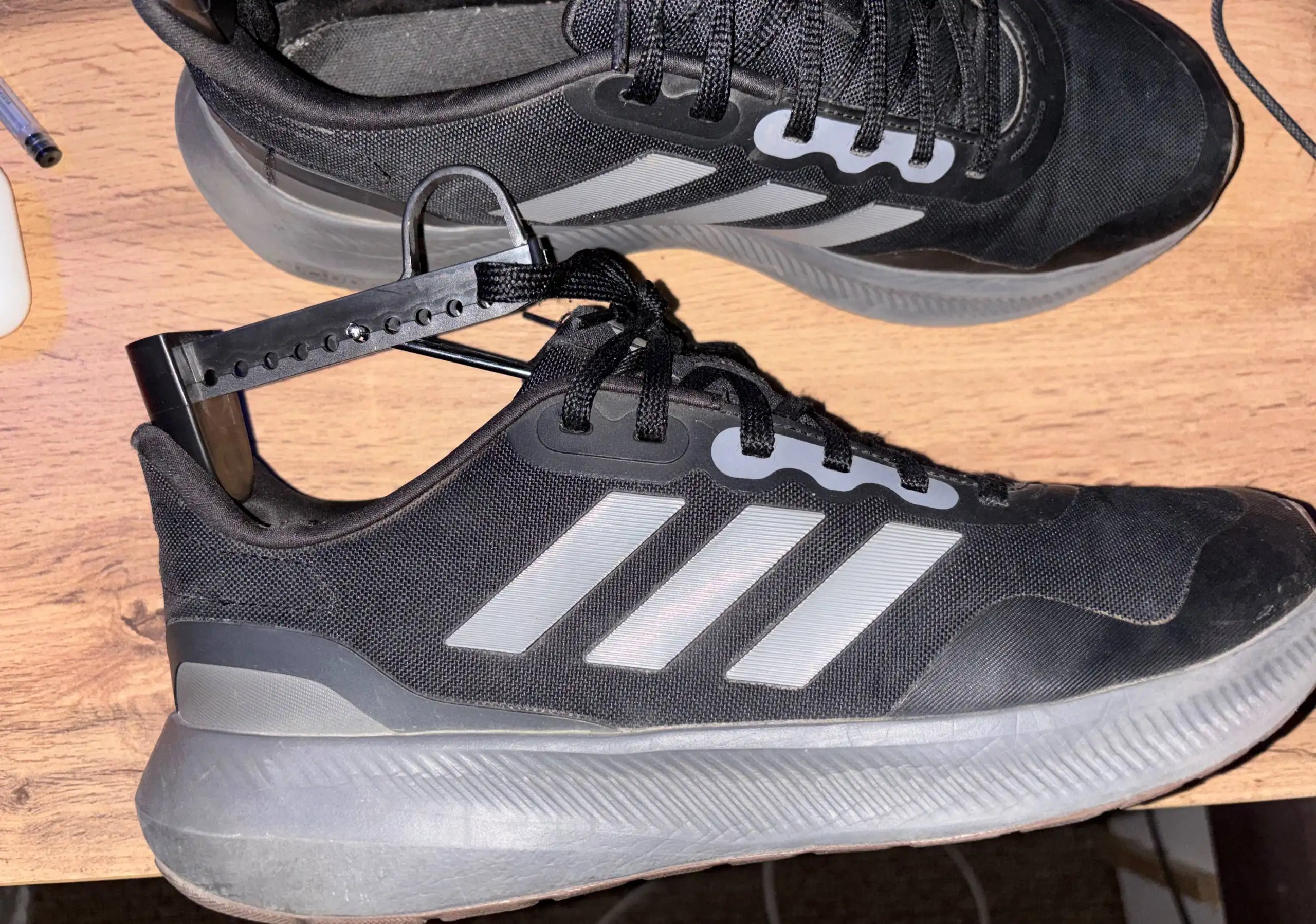 Кроссовки Adidas 43-44 - Обувь (Одежда) в Барнаул