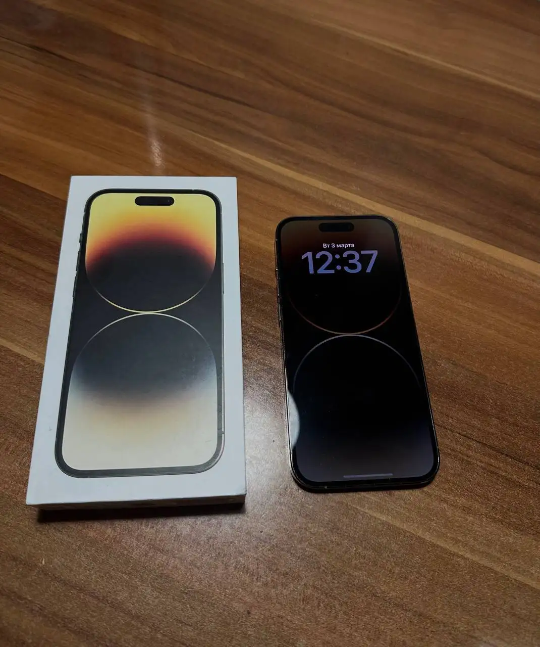 Apple iPhone 14 Pro 256GB и Apple Watch SE - Смартфоны и часы (Электроника) в Барнаул