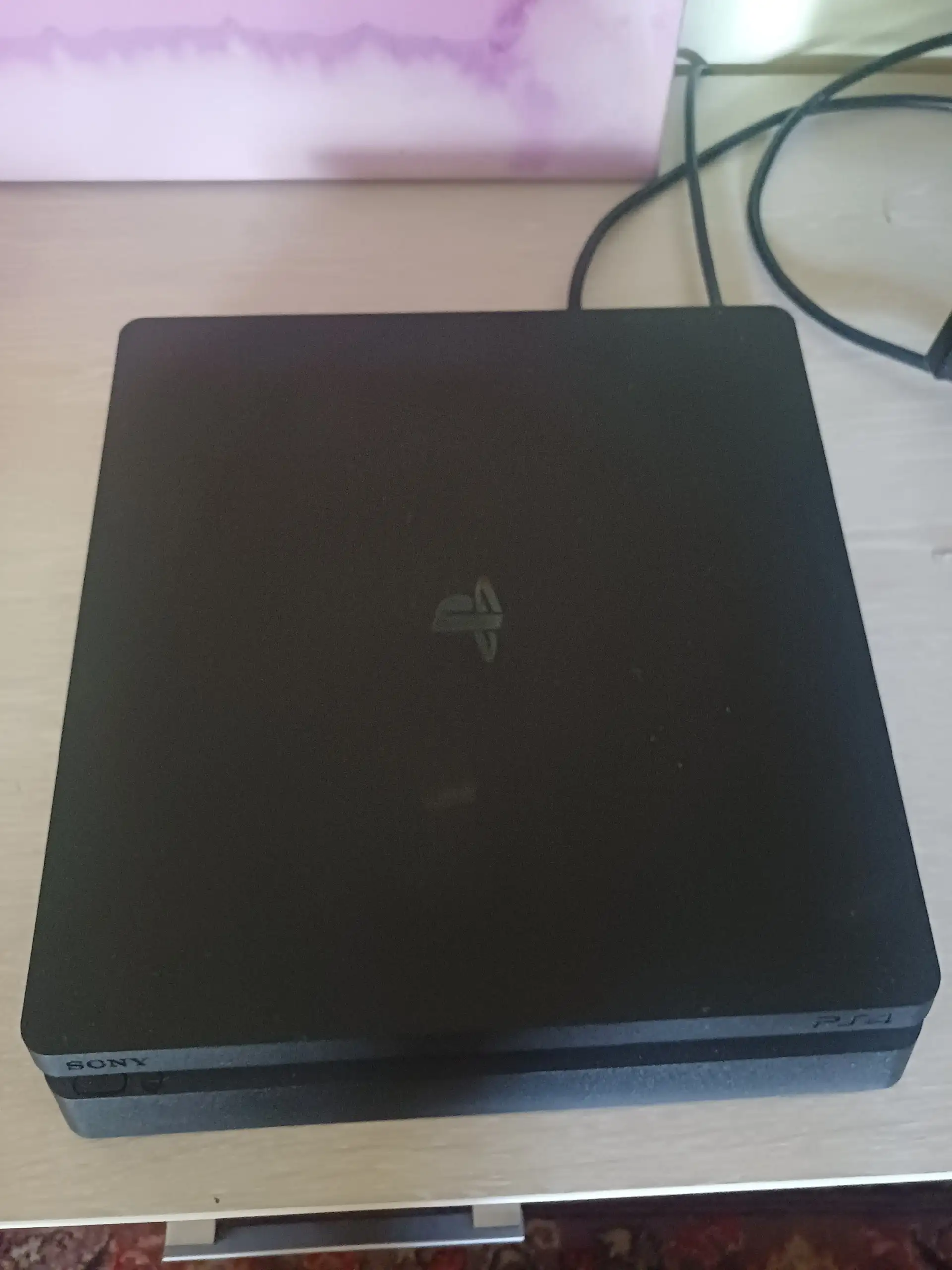 Продам PlayStation 4 Slim 500GB с играми - Игровые приставки (Электроника) в Барнаул