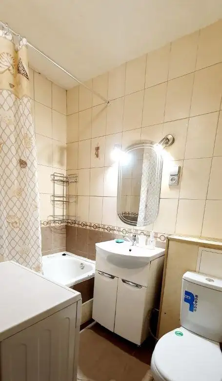 Сдам комнату в центре Барнаула - Комнаты (Недвижимость) в Барнаул
