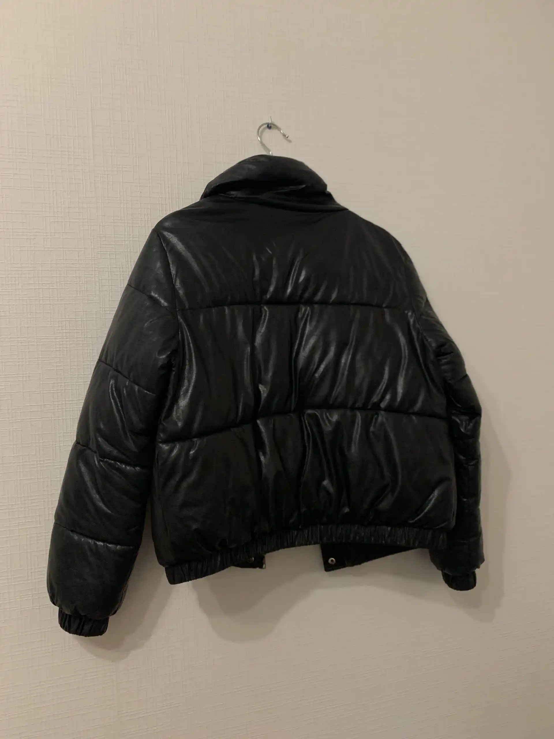 Продам 2 женские куртки