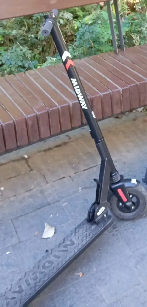 Продажа электро самоката MIDWAY 0809