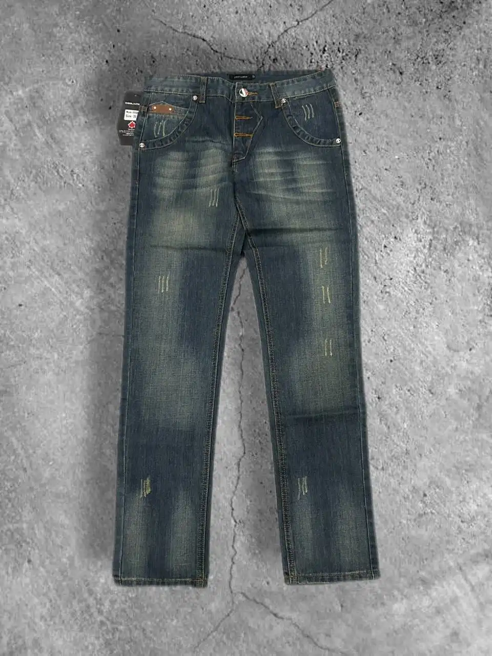 Одежда оптом: свитеры, джинсы, пальто, пуховик