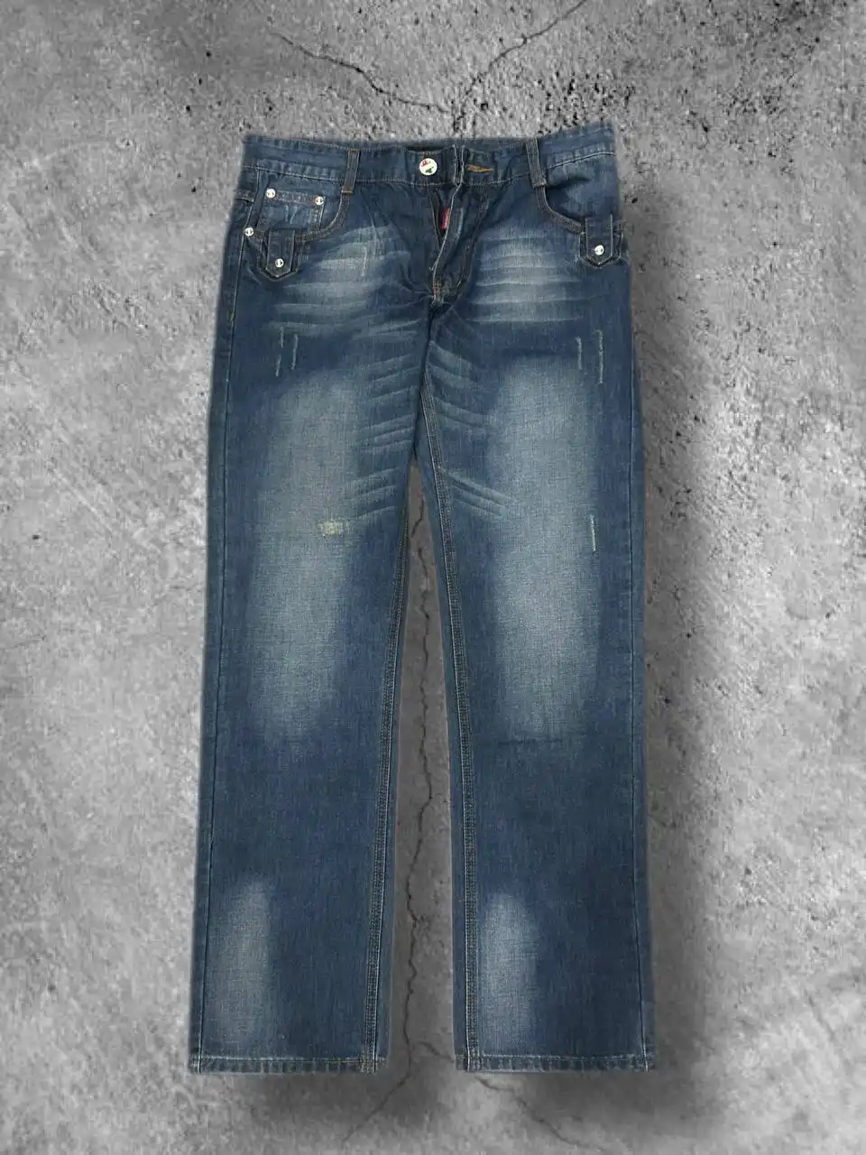 Одежда оптом: свитеры, джинсы, пальто, пуховик