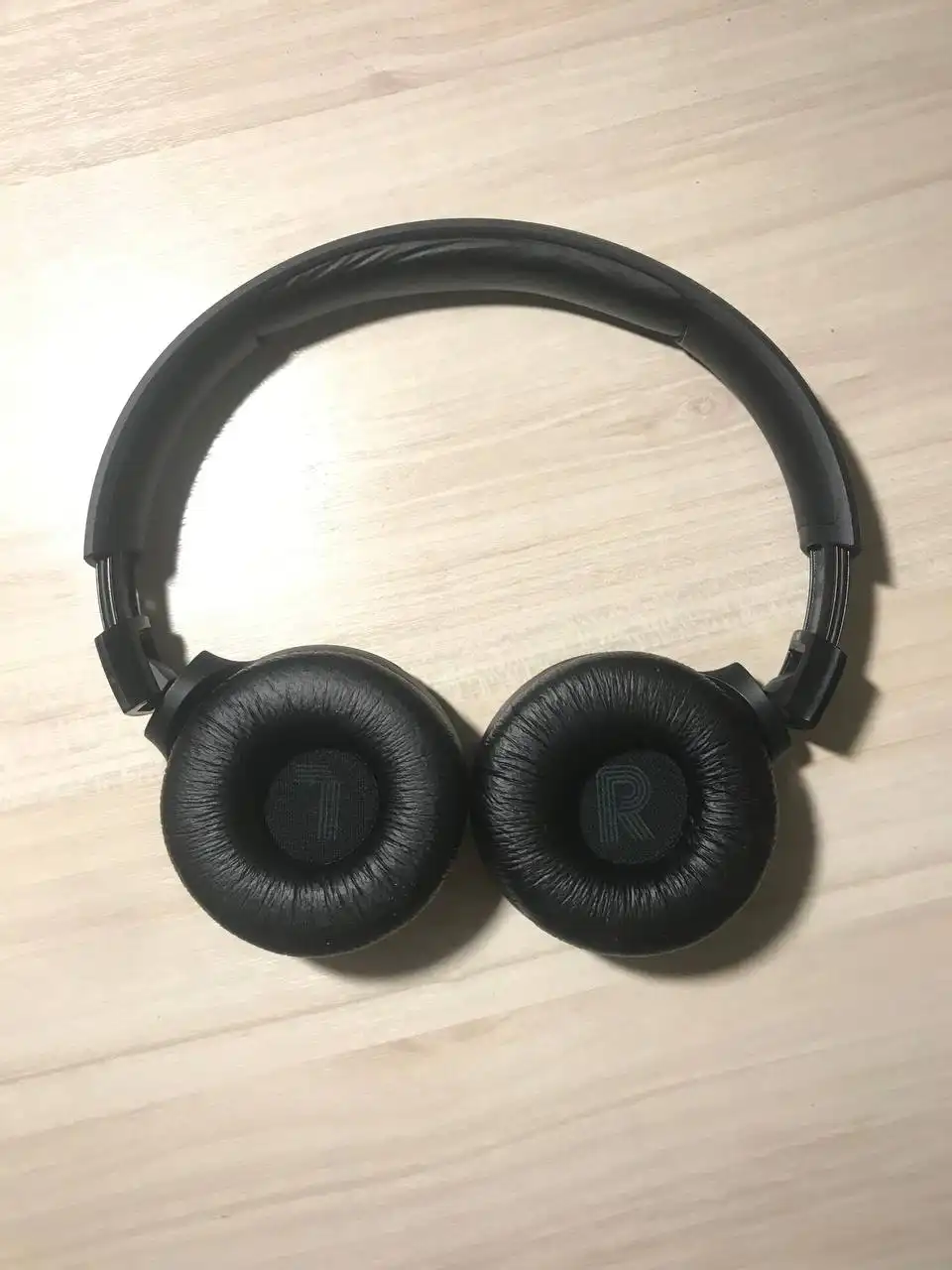 Наушники JBL 520BT