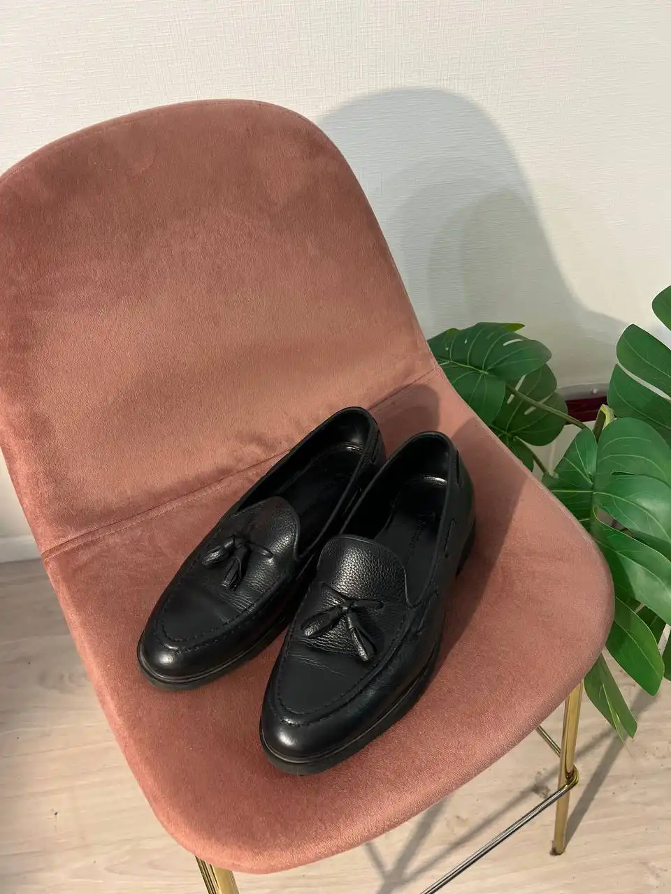 Женские и мужские лоферы, мужские кроссовки