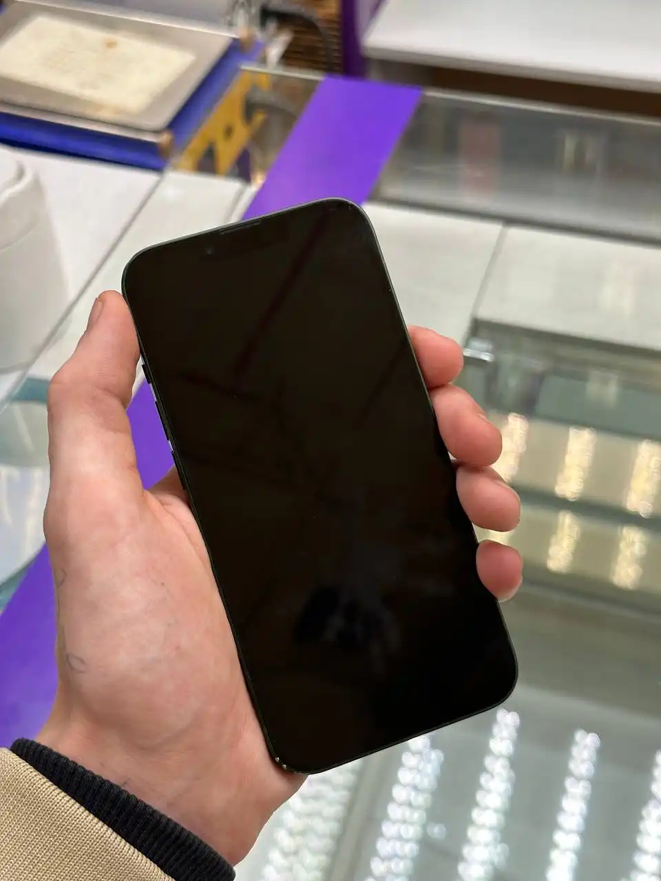 Смартфон 13/128/88