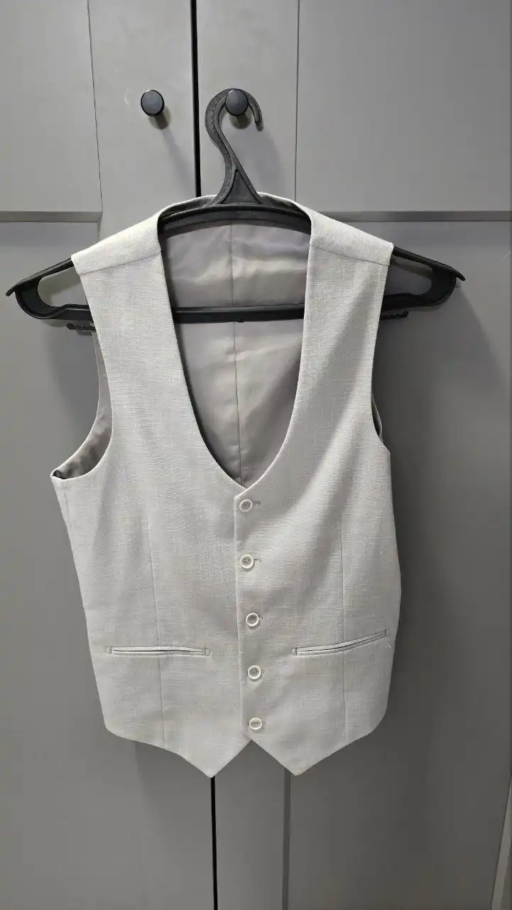 Мужской костюм тройка Dimark серый 44-170(XS/S)