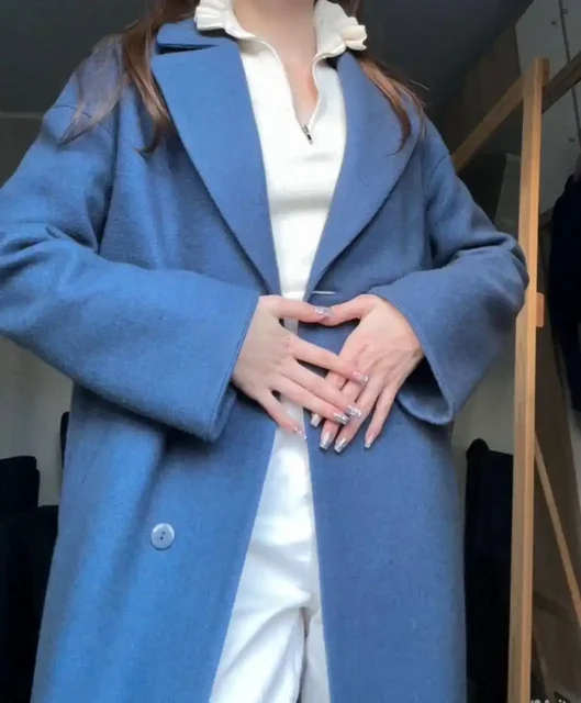 Пальто небесного цвета размер 42 - частное объявление в Санкт-Петербург