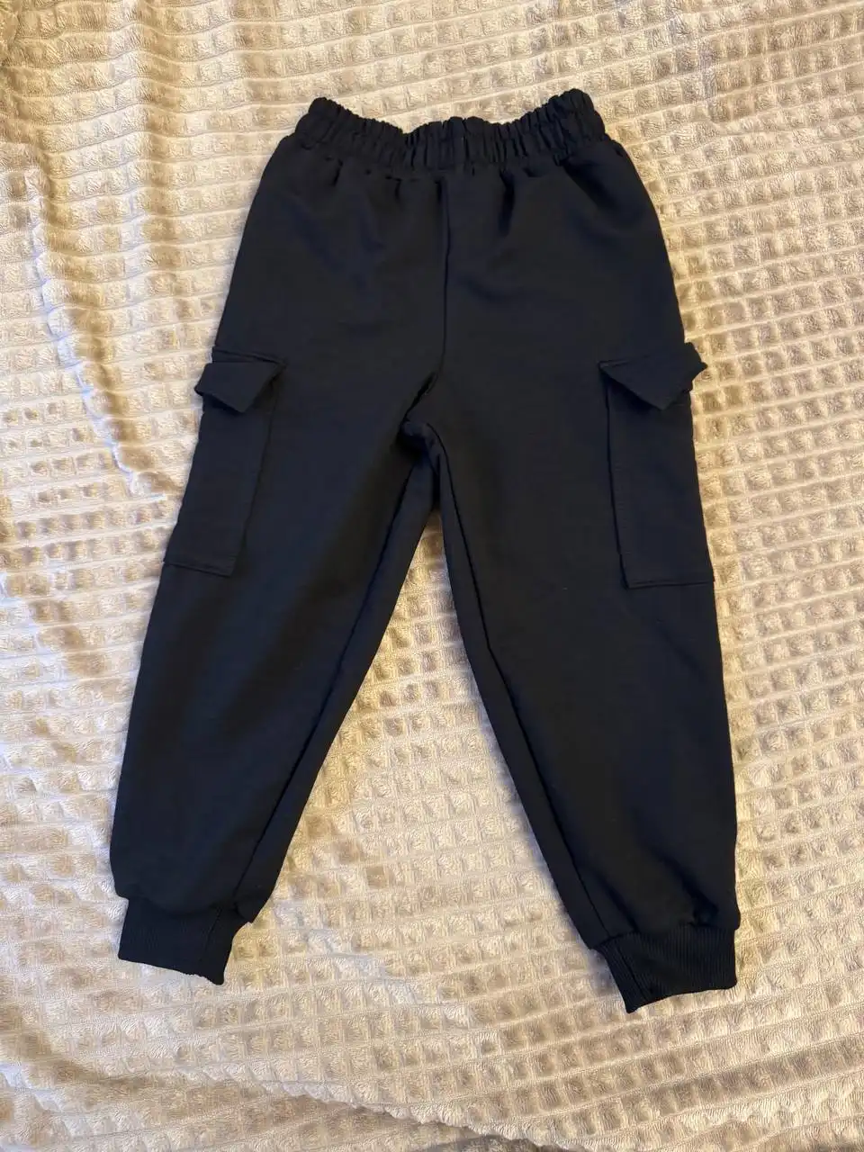 Продам детский легкий костюм