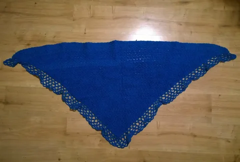 Шаль синяя ручной вязки - частное объявление в Санкт-Петербург