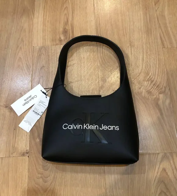 Новая женская сумка Calvin Klein с бирками - частное объявление в Санкт-Петербург