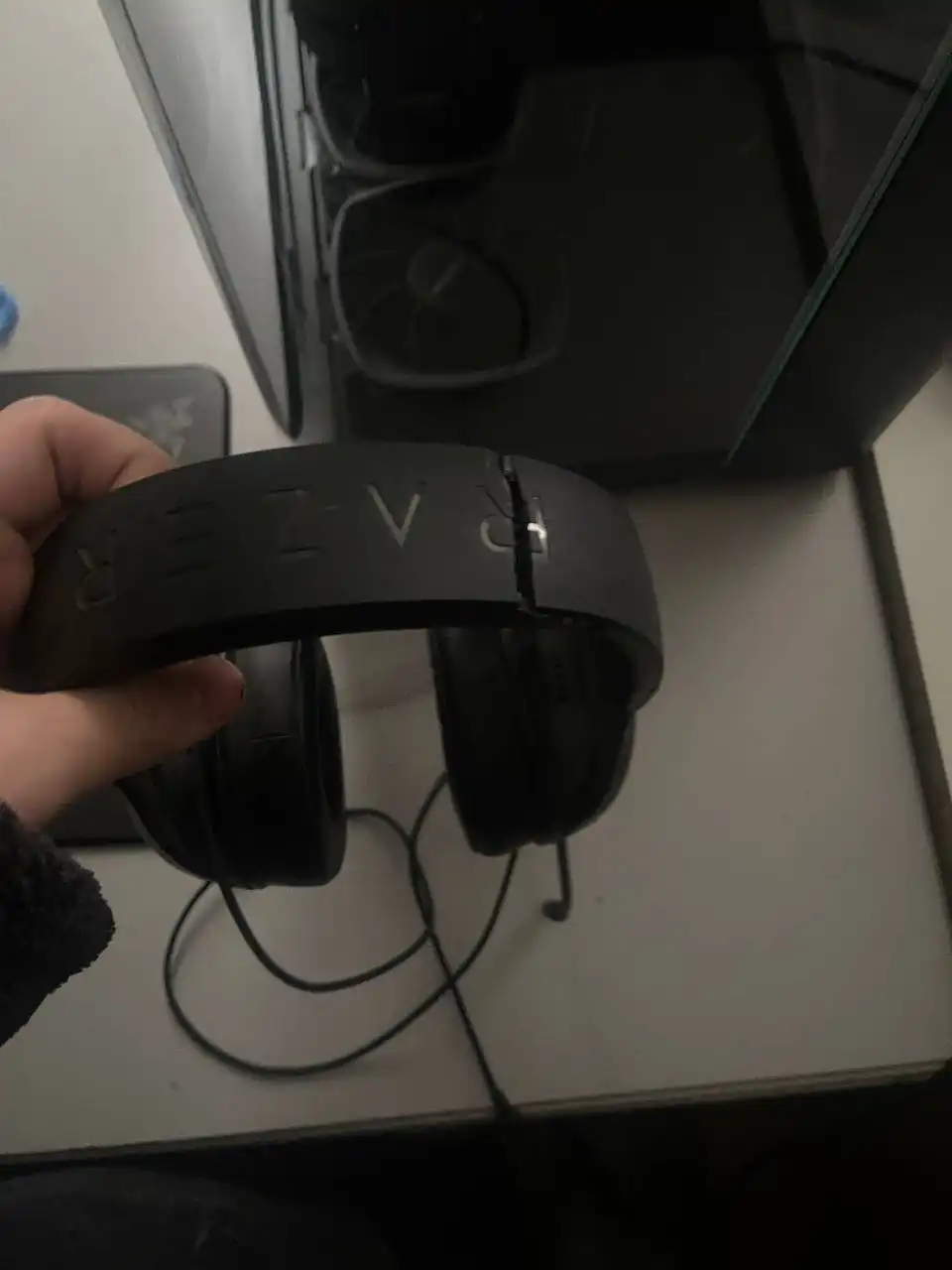 Наушники Razer с дефектом