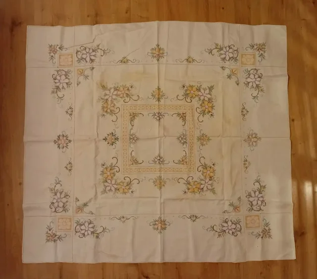 Скатерть из льна с вышивкой крестиком - Для дома и дачи в Санкт-Петербург