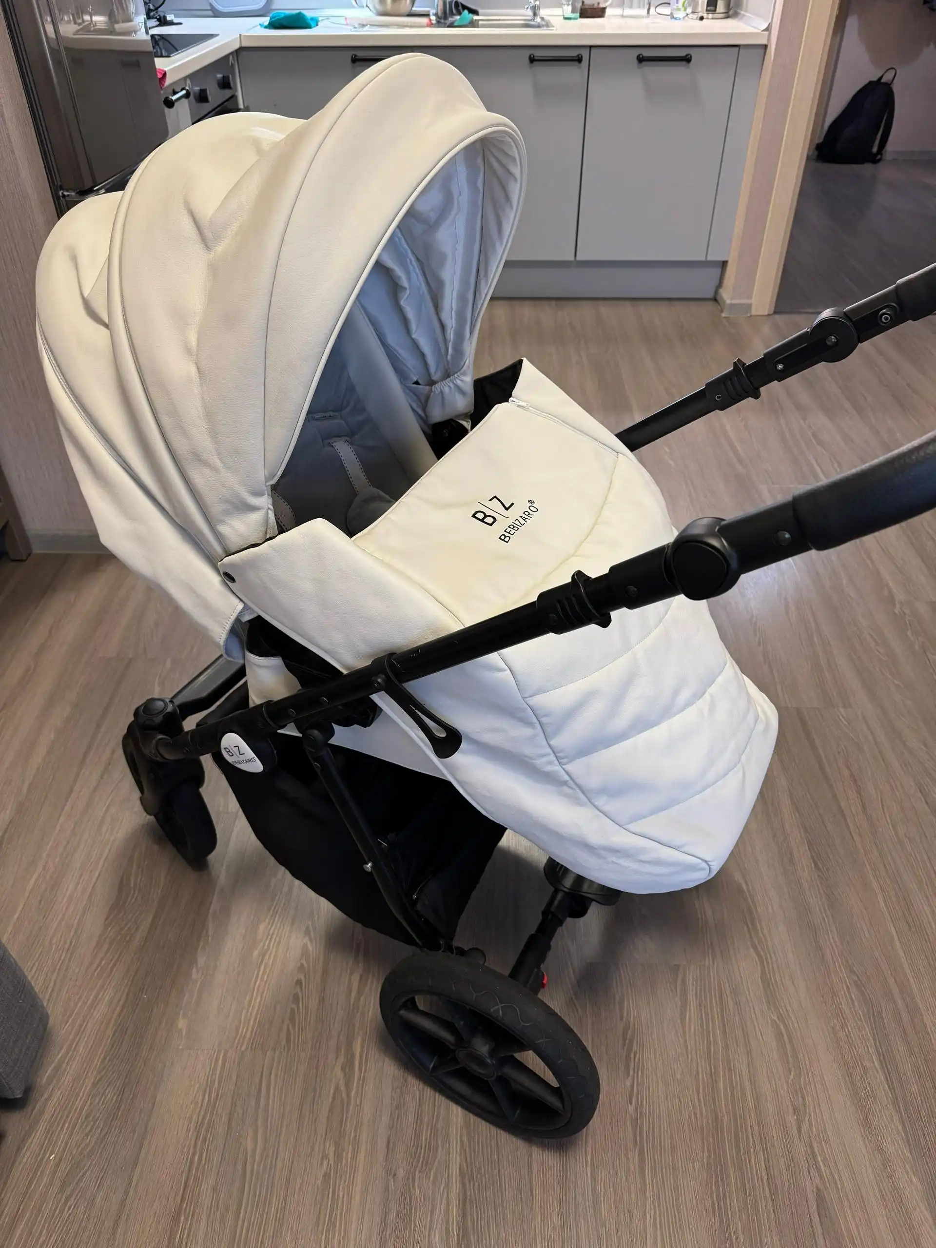 Продажа коляски BEBIZARO