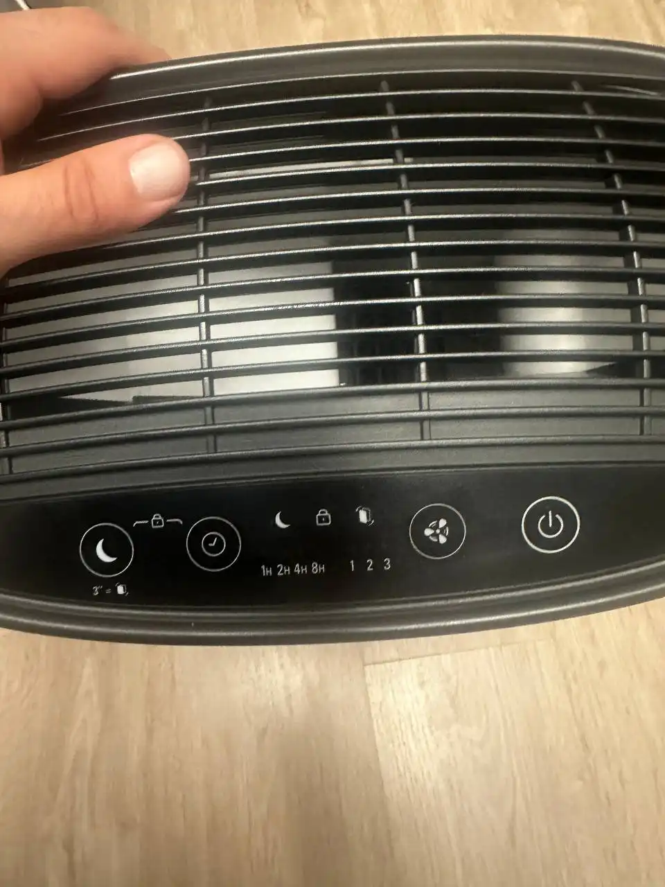 Продам очиститель воздуха Tefal