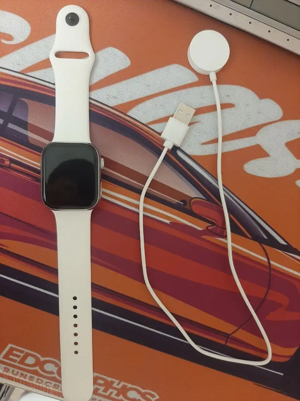 Умные часы с функциями телефона, игр и музыки