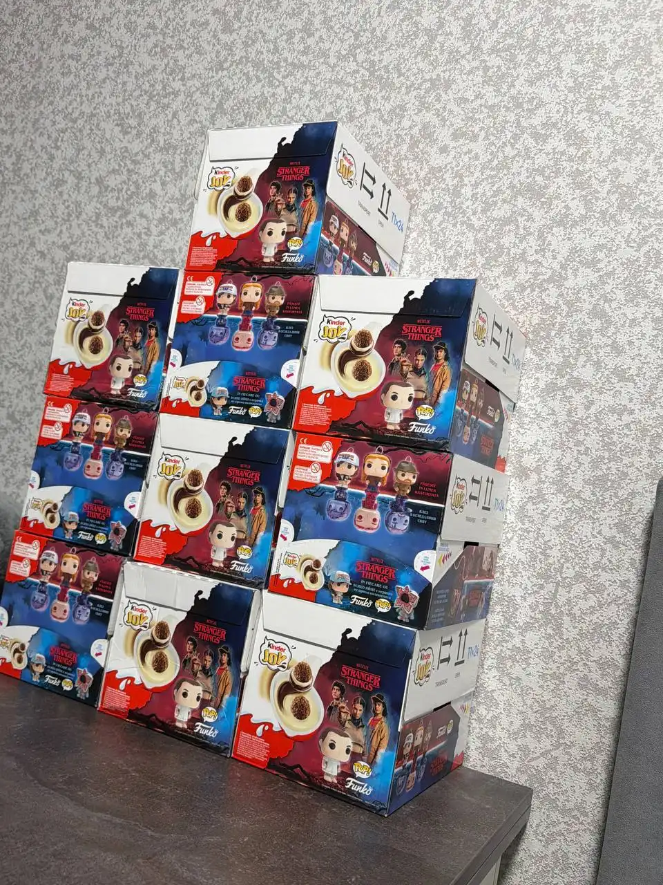 Kinder Joy Stranger Things Польша