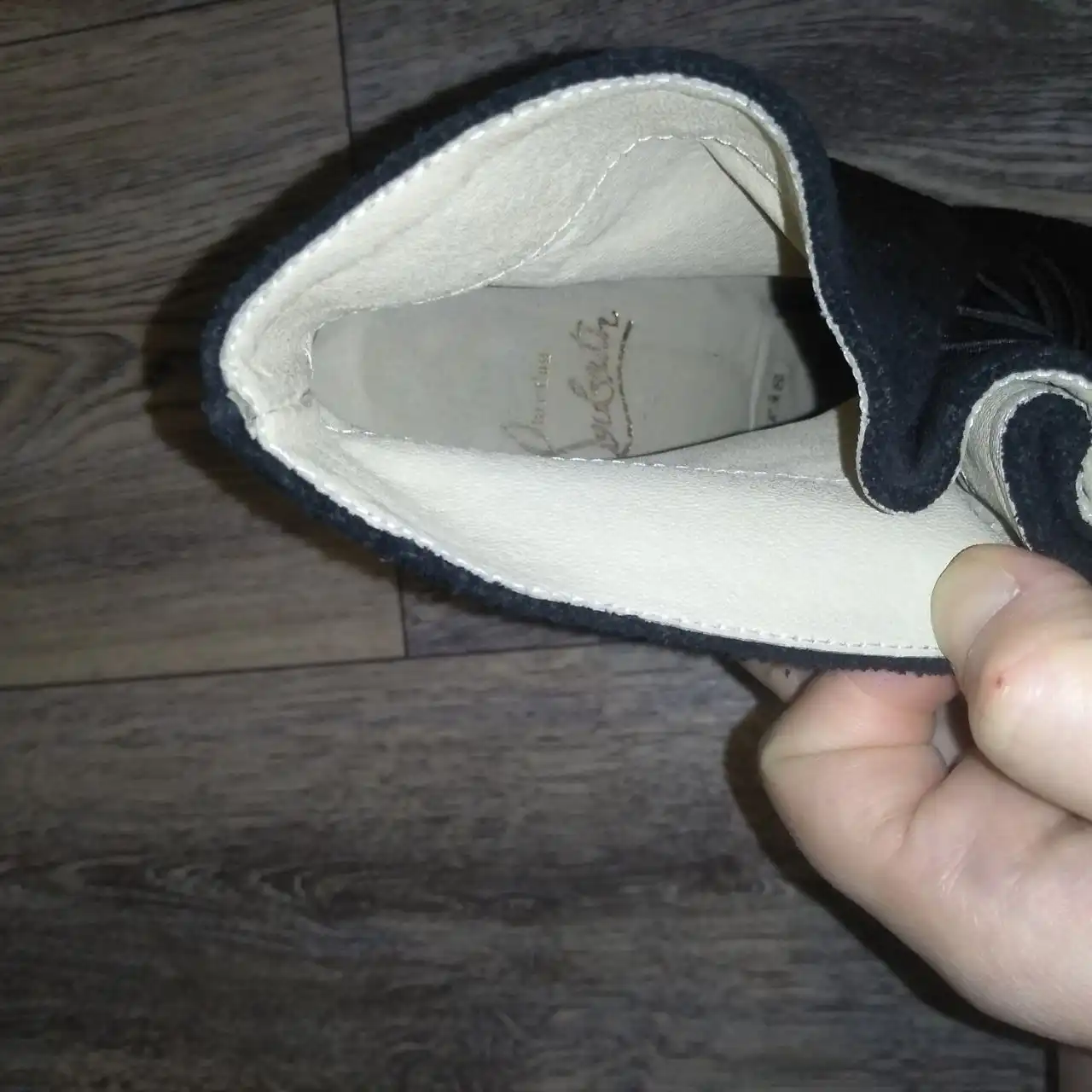 Christian Louboutin черный замш 38 размер