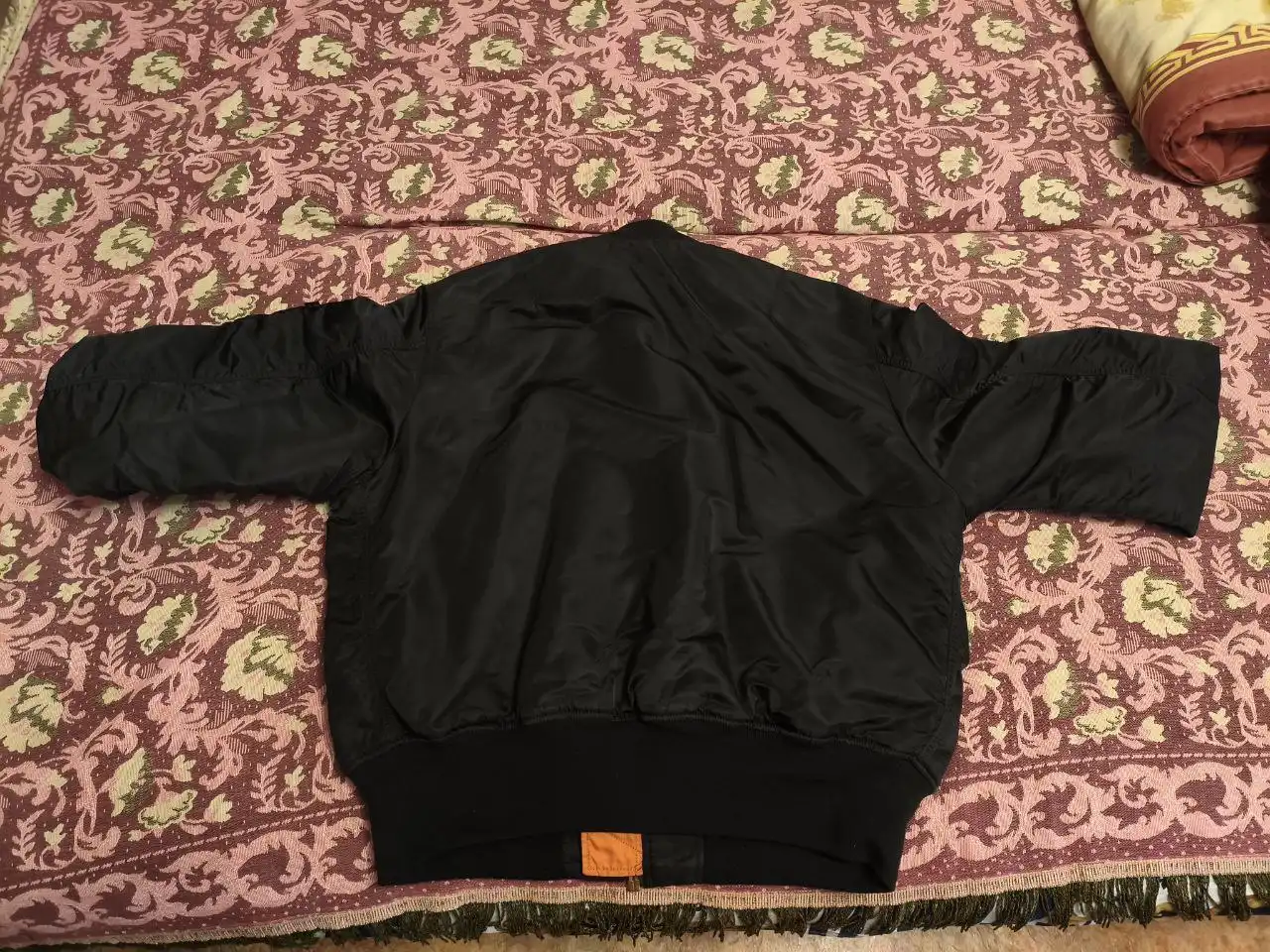 Продам куртку бомбер Alfa Industries M-1 оригинал