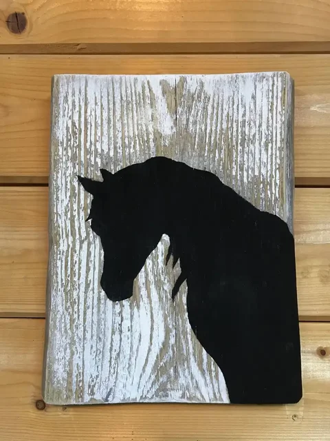 Интерьерный декор в стиле лофт - лошадь на амбарной доске - частное объявление в Санкт-Петербург