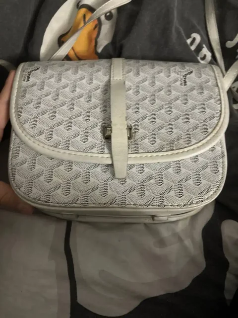 Продам 2к возможен торг вроде бы оригинал - частное объявление в Санкт-Петербург