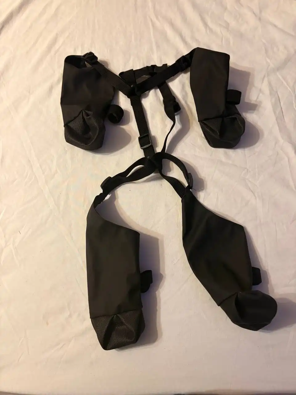 Сапожки для собак с подтяжками