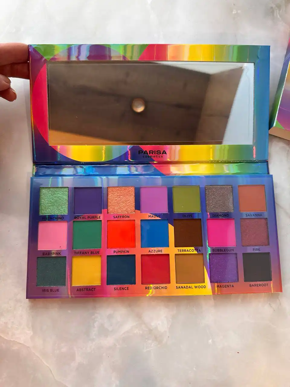 Отдам за шоколадку