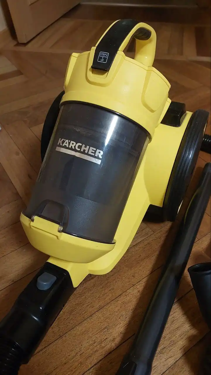 Продам пылесос Karcher