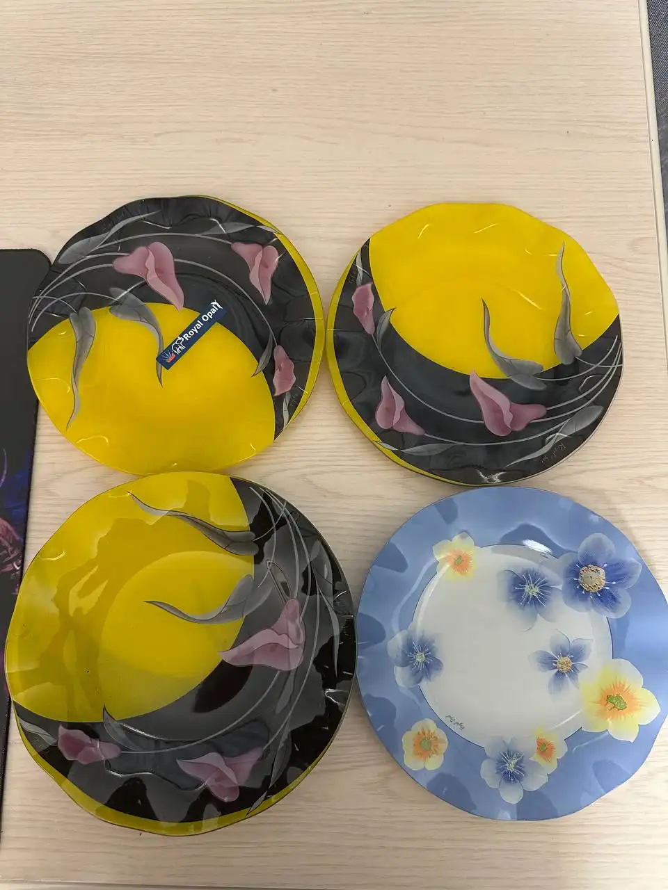 Продажа набора тарелок