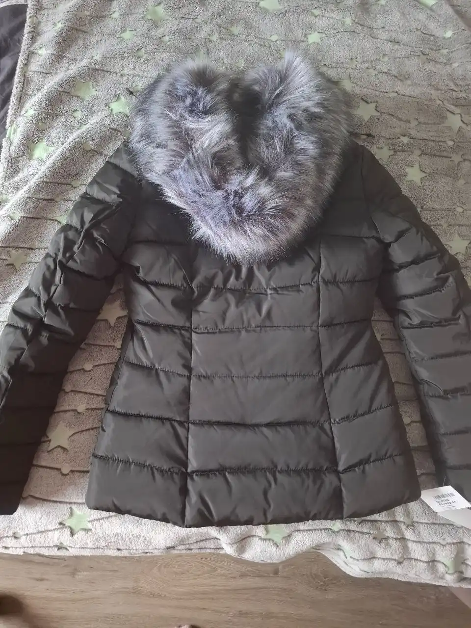 Зимняя куртка размер 46 из плащевки - Верхняя одежда (Одежда) в Санкт-Петербург