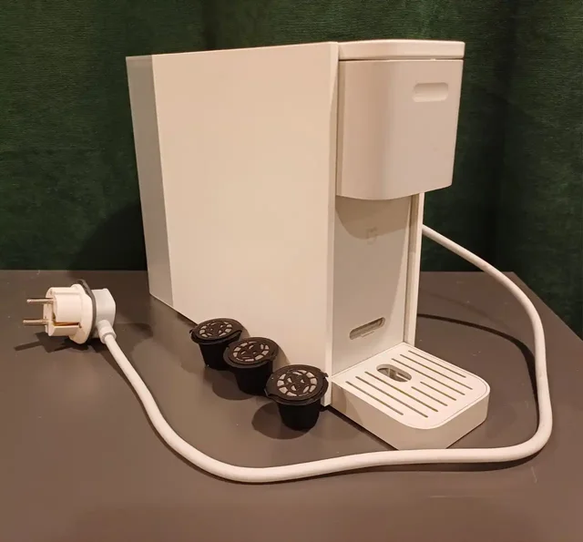 Капсульная кофемашинка Xiaomi с 3 многоразовыми капсулами - Электроника в Санкт-Петербург