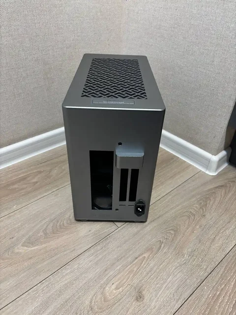 Продам мини SFF корпус Jonsbo A4 Silver - Ноутбуки в Санкт-Петербург