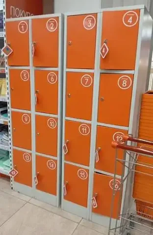 Продажа б/у шкафов сумочных металлических - Открытки в Санкт-Петербург