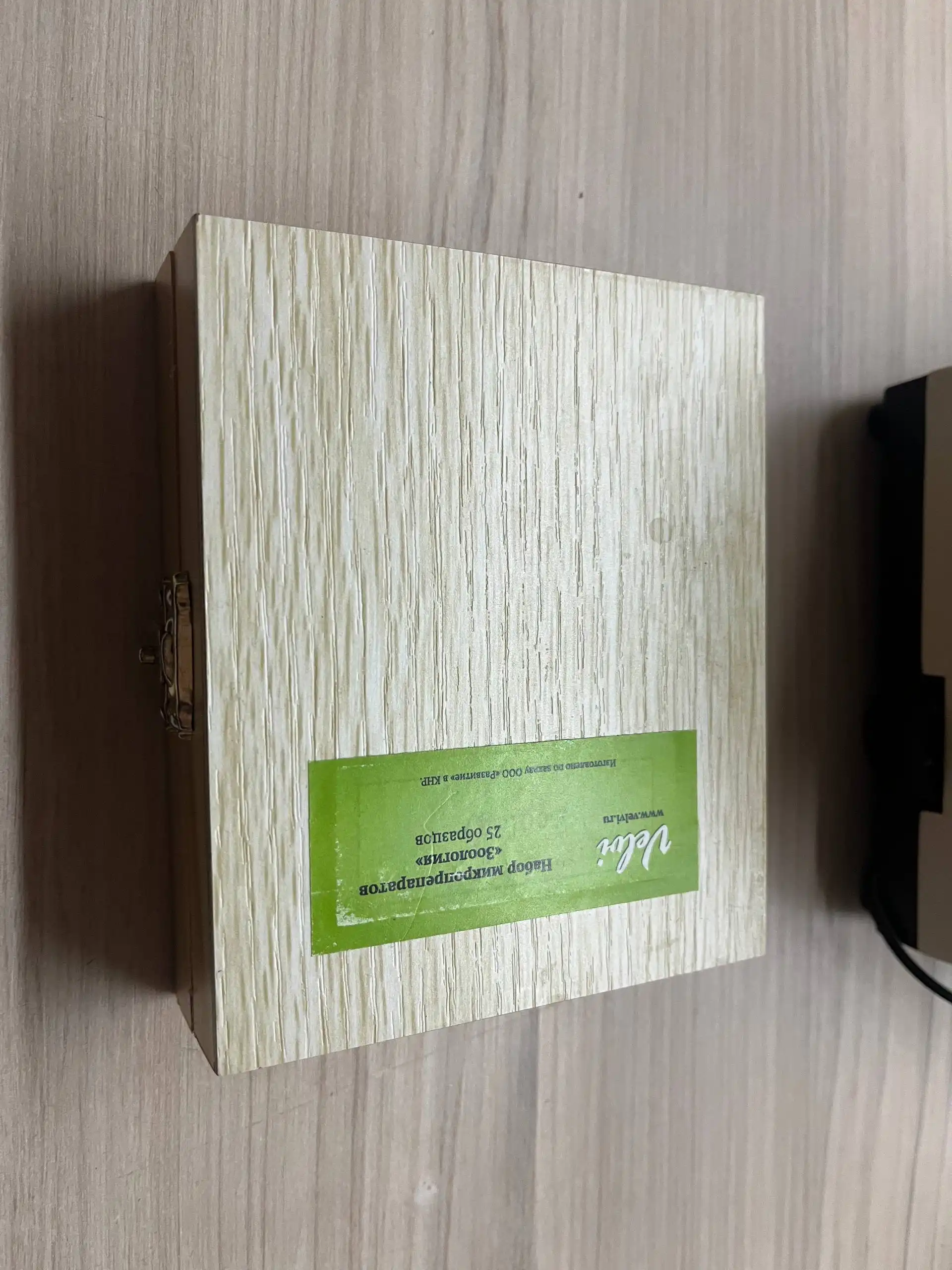 Микроскоп с микропрепаратами насекомых - Хобби и отдых в Санкт-Петербург