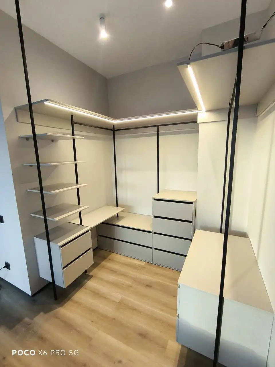 Перетяжка и ремонт мебели, производство мебели на заказ - Мебель (Услуги) в Санкт-Петербург