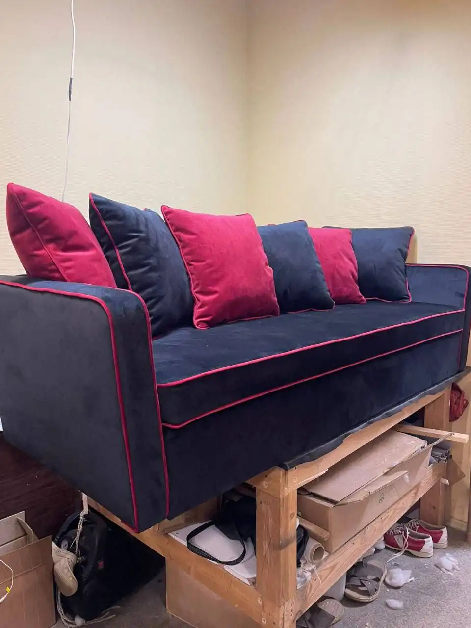 Перетяжка и ремонт мебели, производство мебели на заказ - Мебель (Услуги) в Санкт-Петербург