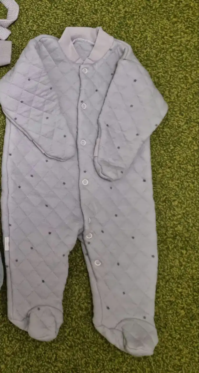 Продажа детского комбинезона и шапочки - Одежда (Товары для детей) в Санкт-Петербург