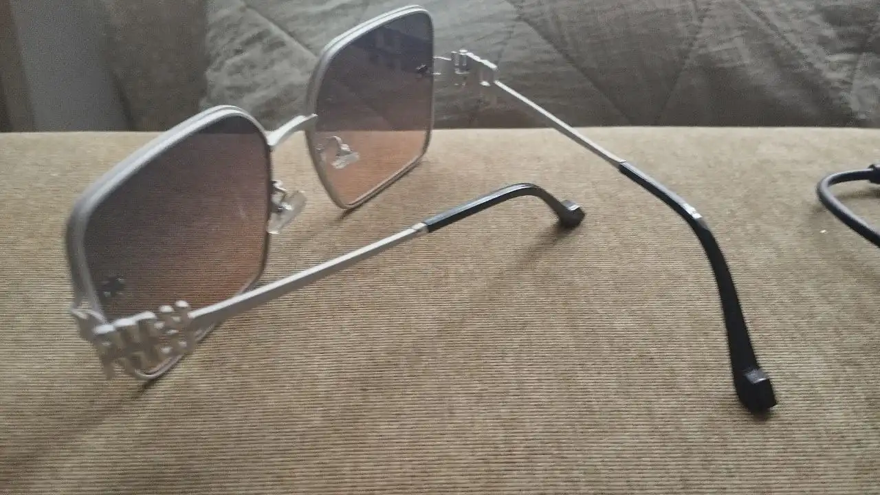 Продажа винтажных и рабочих товаров - Барахолка в Санкт-Петербург