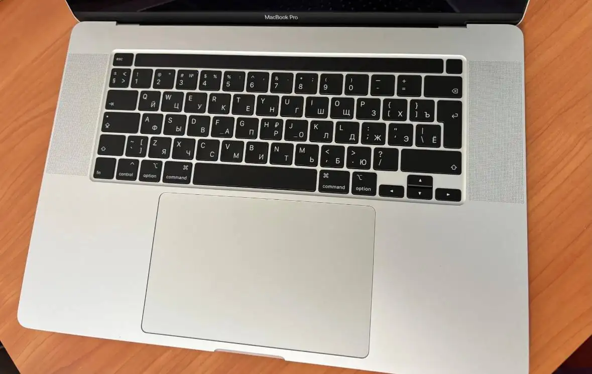 Продам MacBook Pro 16 - Ноутбуки (Электроника) в Санкт-Петербург