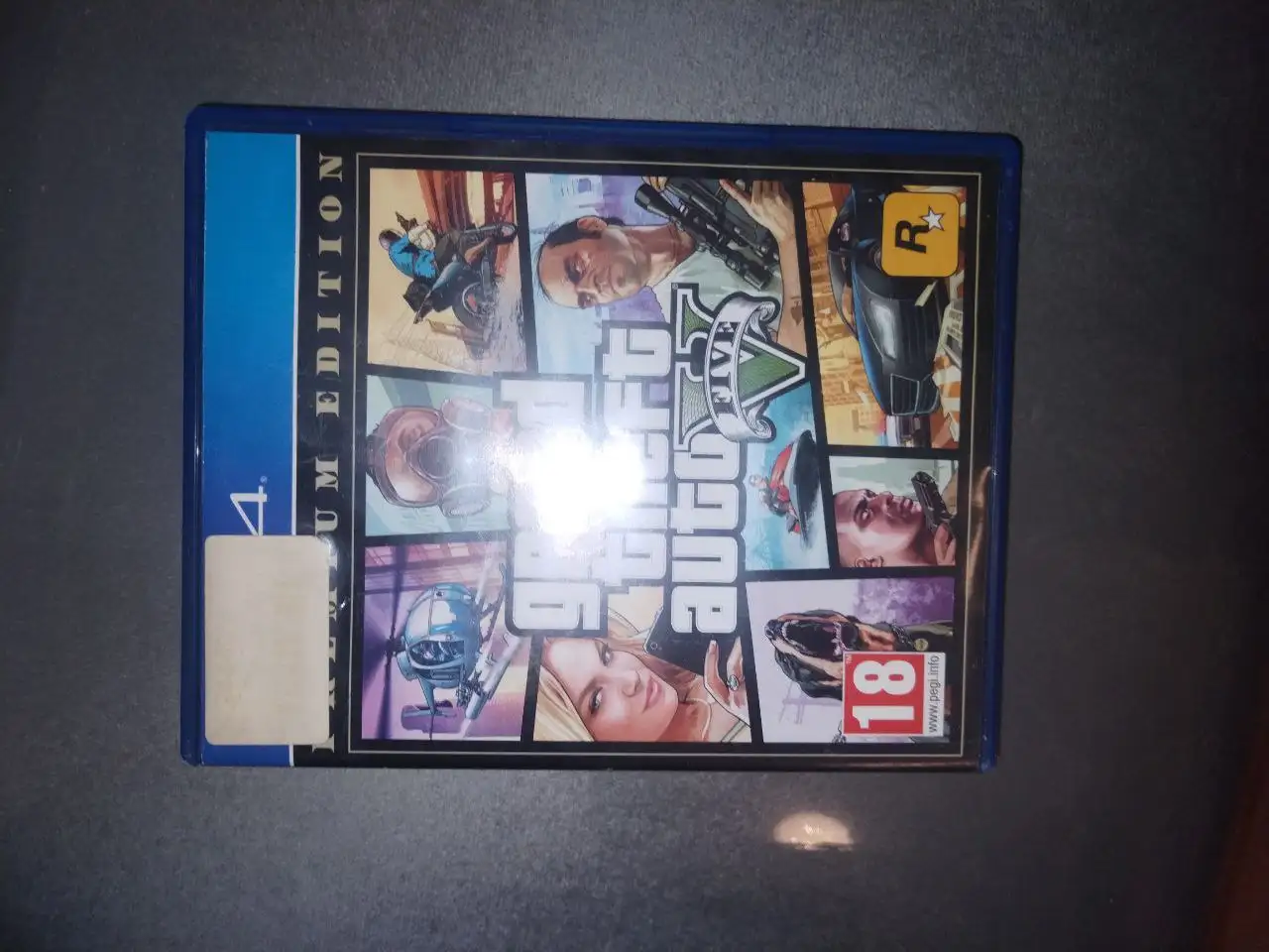 Продажа PlayStation 4 Pro с играми - Игровые консоли (Электроника) в Санкт-Петербург