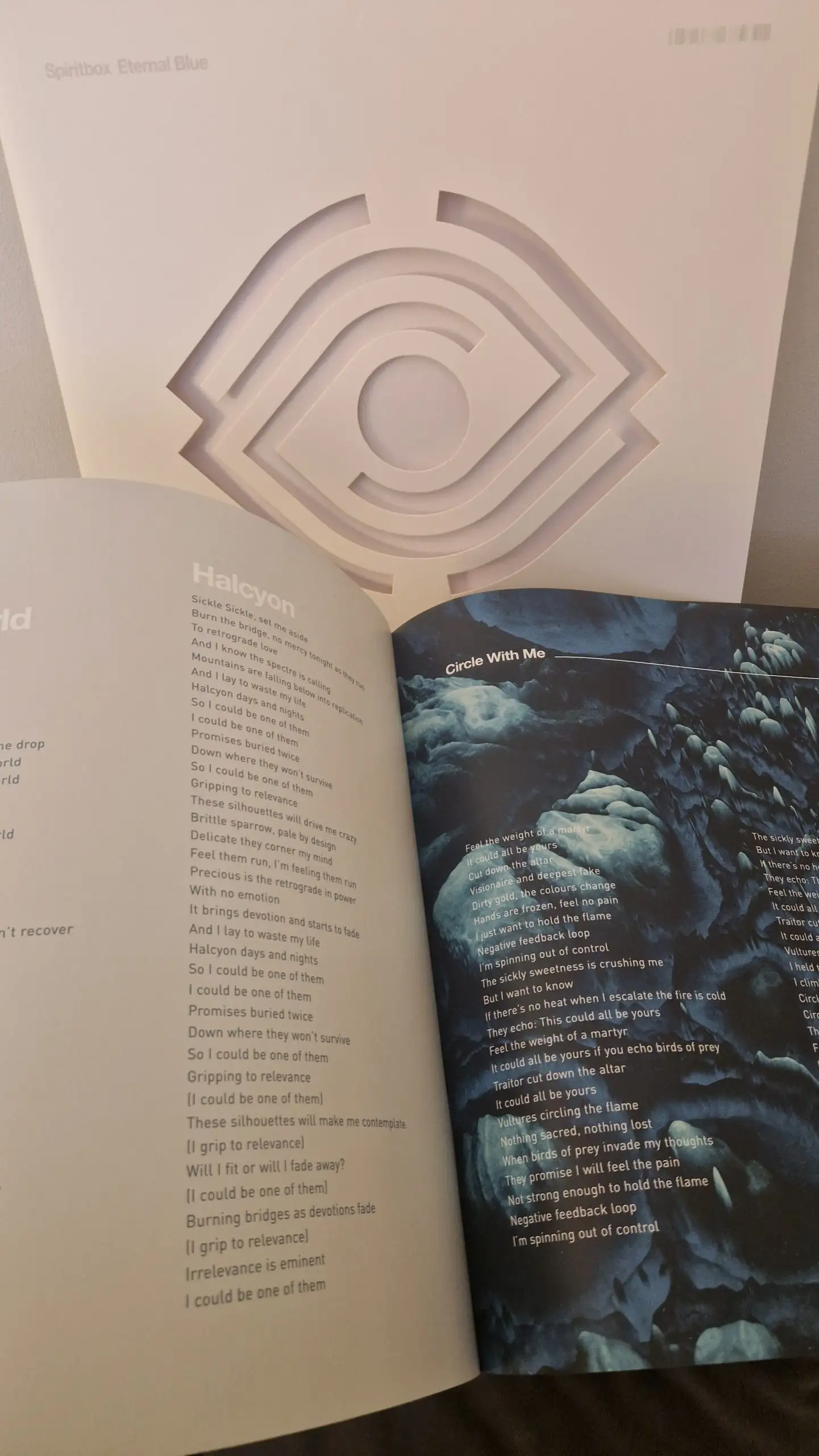 Лимитированная версия товара из Канады - Барахолка в Санкт-Петербург