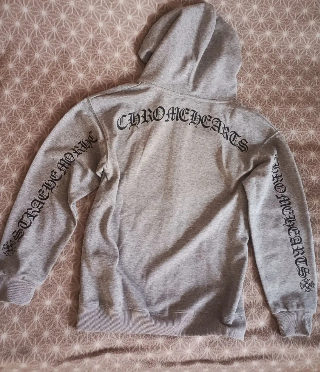 Продажа практически новых вещей в Санкт-Петербурге - Барахолка в Санкт-Петербург