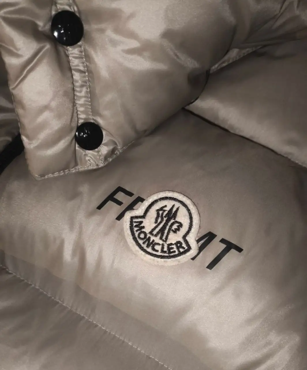 Жилетка Moncler Genius X Fragment Design - Верхняя одежда (Одежда) в Санкт-Петербург