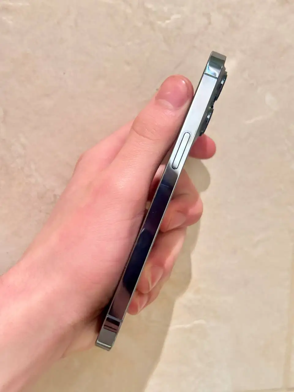 Продажа iPhone 13 Pro и iPhone 15 - Смартфоны (Электроника) в Санкт-Петербург