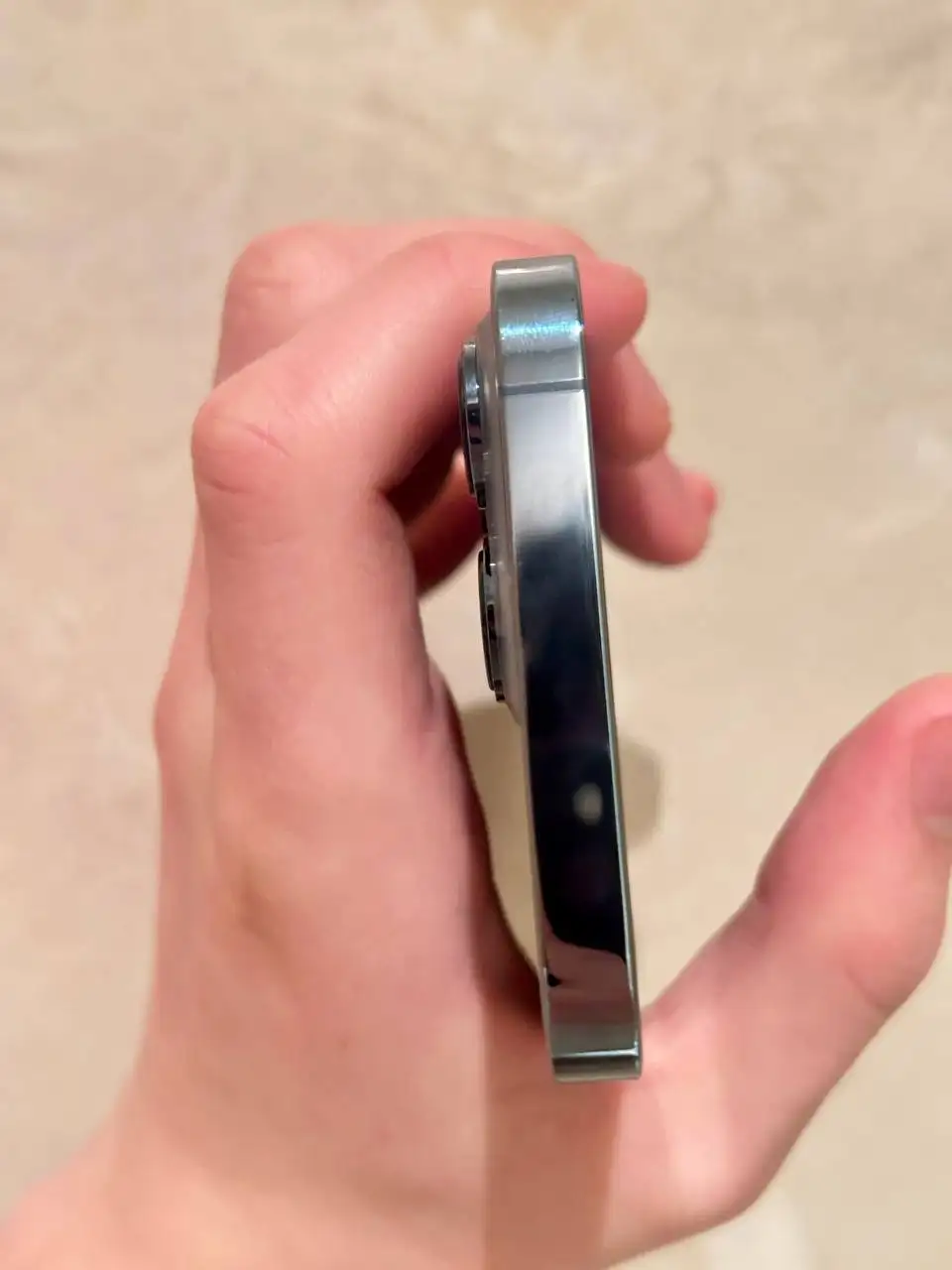 Продажа iPhone 13 Pro и iPhone 15 - Смартфоны (Электроника) в Санкт-Петербург