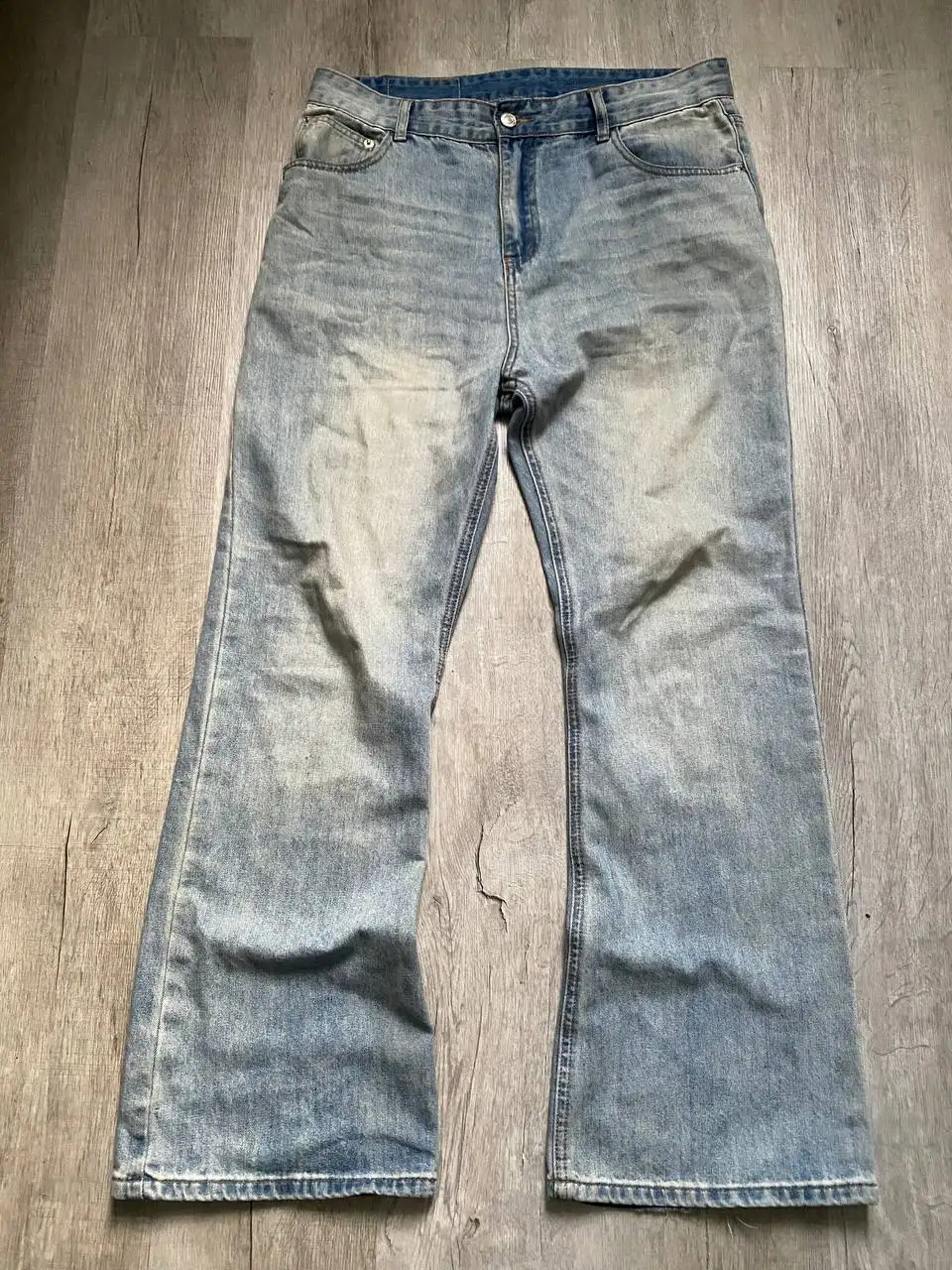 Продажа джинсов и спортивных штанов - Одежда в Санкт-Петербург