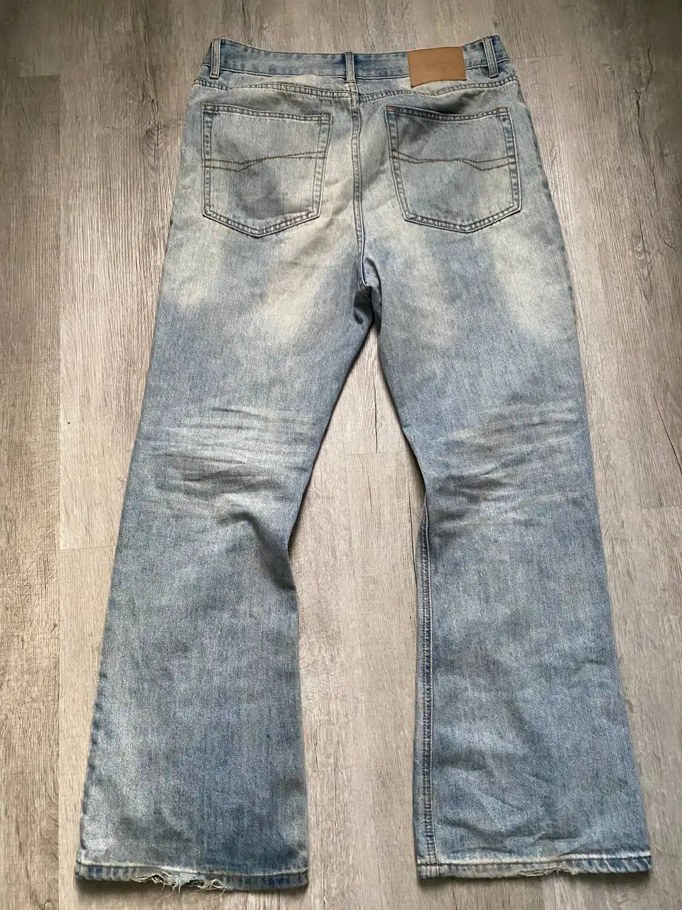 Продажа джинсов и спортивных штанов - Одежда в Санкт-Петербург