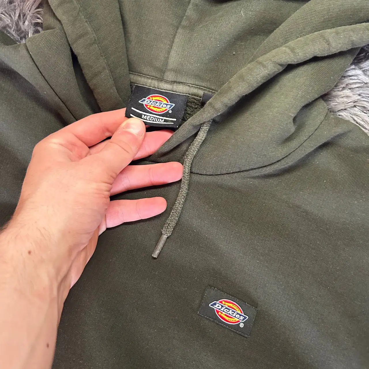 Продажа практически новых вещей в Санкт-Петербурге - Барахолка в Санкт-Петербург