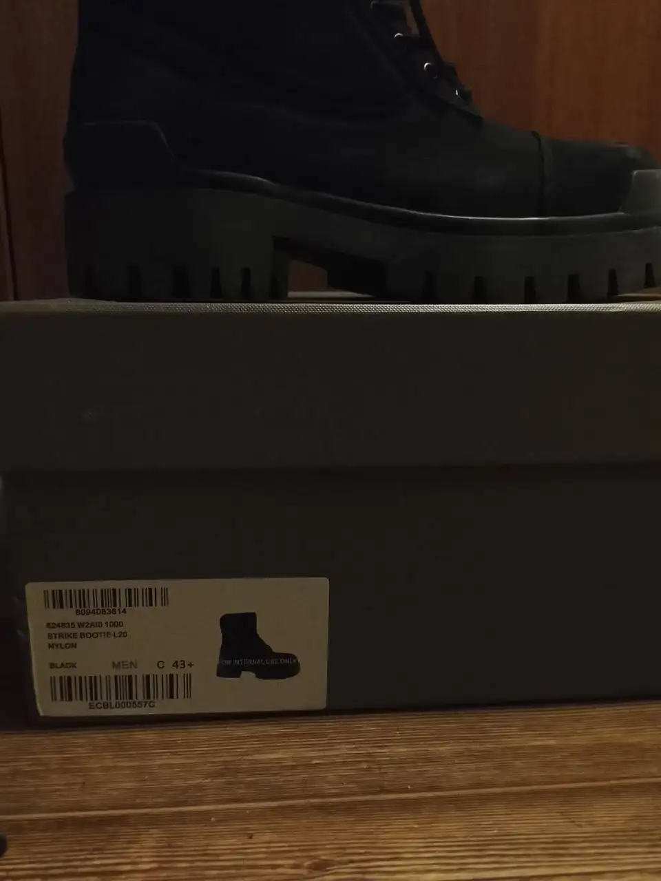 Продажа обуви Balenciaga и микрофонов Fifine - Обувь (Одежда) в Санкт-Петербург